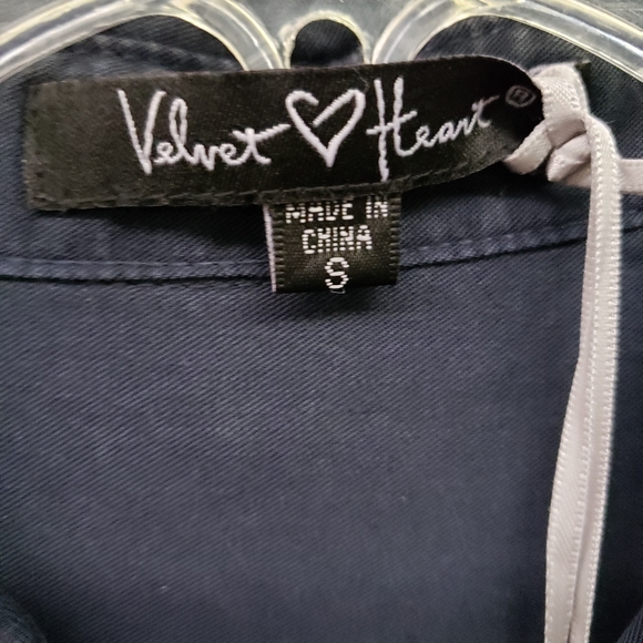 Velvet Heart Top - Picture 3 of 5